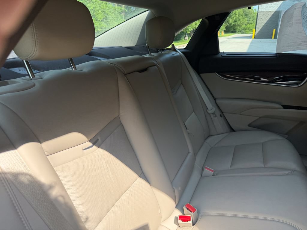 Used 2016 Cadillac XTS Premium FWD image 22