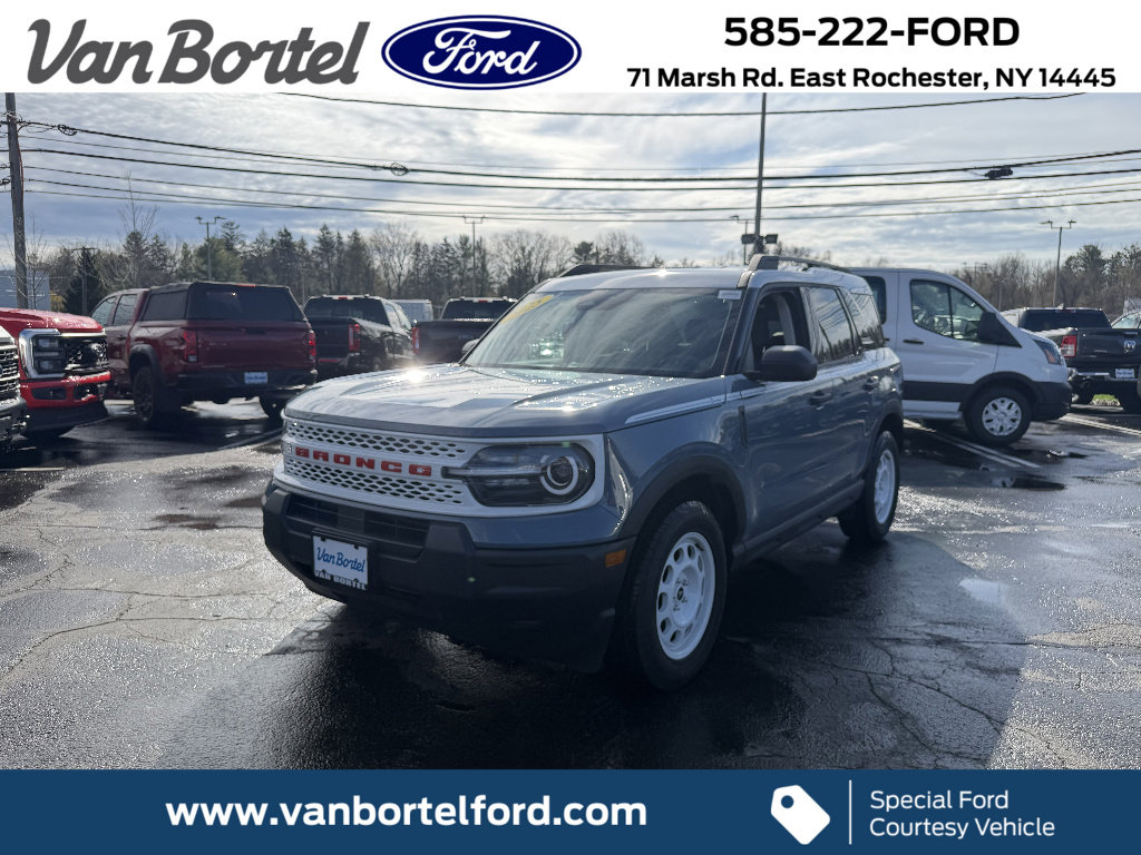 Used 2025 Ford Bronco Sport Heritage image 1