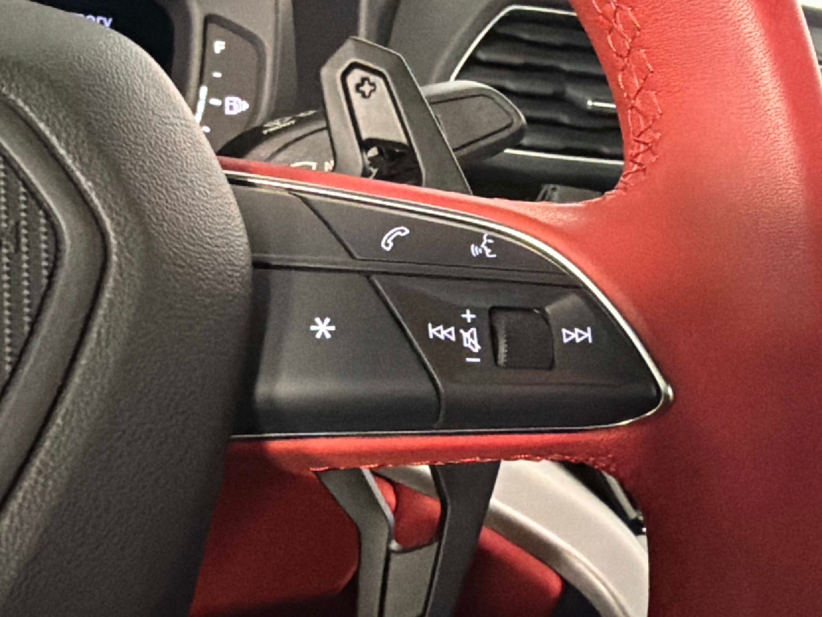 Used 2023 Lamborghini Urus S AWD/4WD image 48