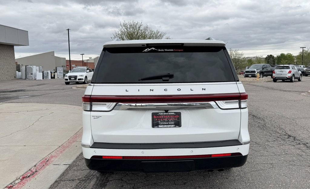Used 2022 Lincoln Navigator Black Label AWD/4WD image 7