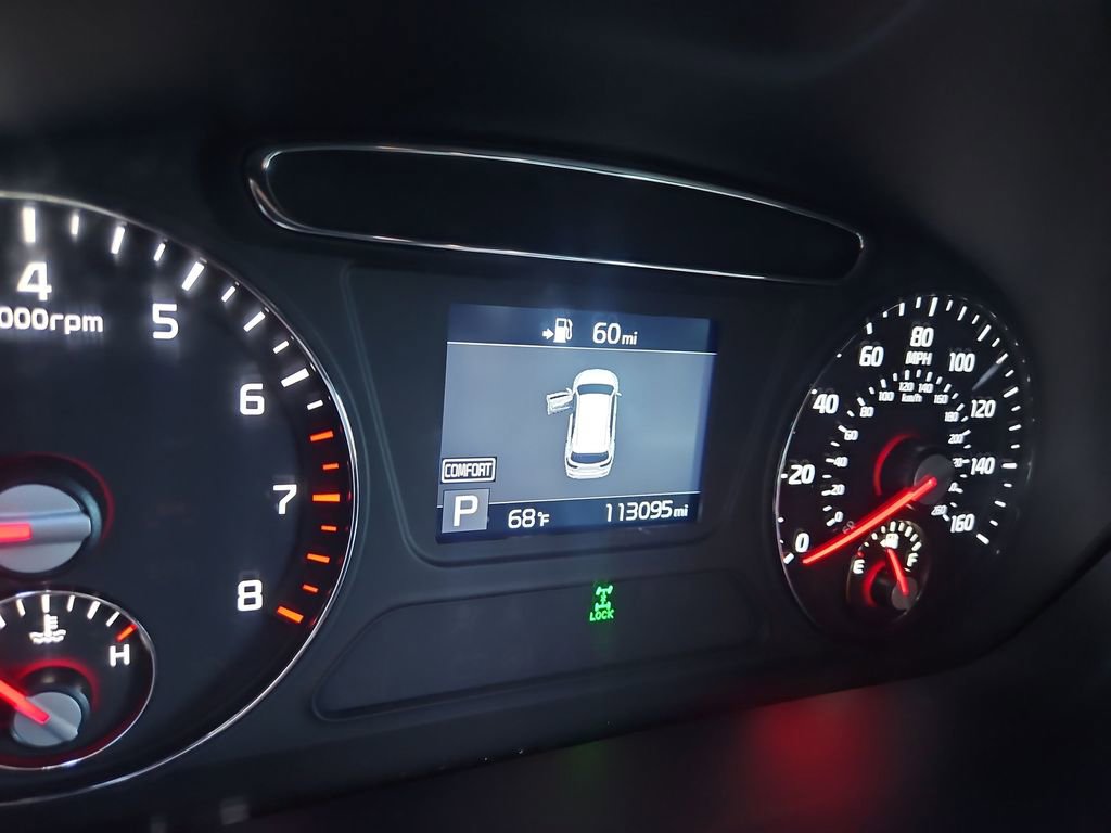 Used 2020 Kia Sorento LX w/ LX I4 Convenience Package AWD/4WD image 16