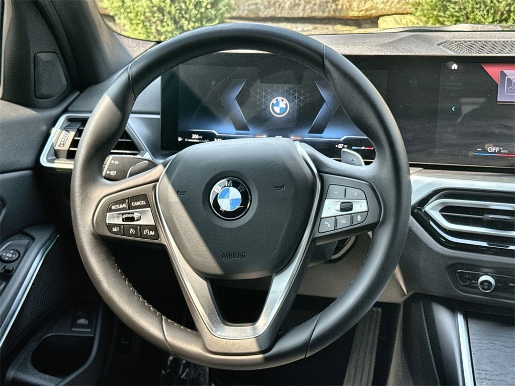 Used 2024 BMW 330i Sedan image 21