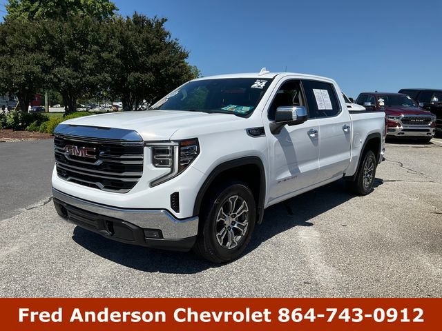 Used 2024 GMC Sierra 1500 SLT RWD image 1