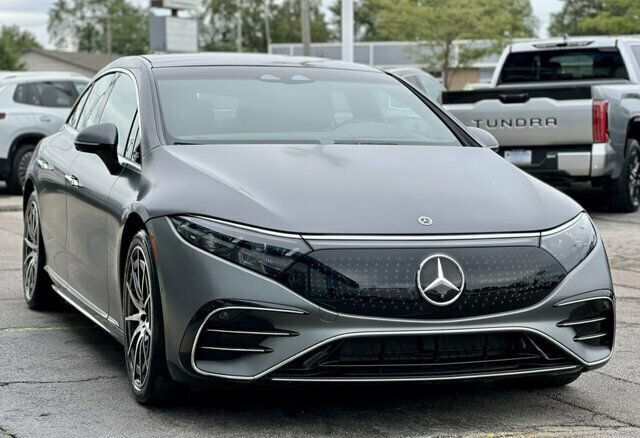 Used 2022 Mercedes-Benz EQS 580 4MATIC Sedan image 45