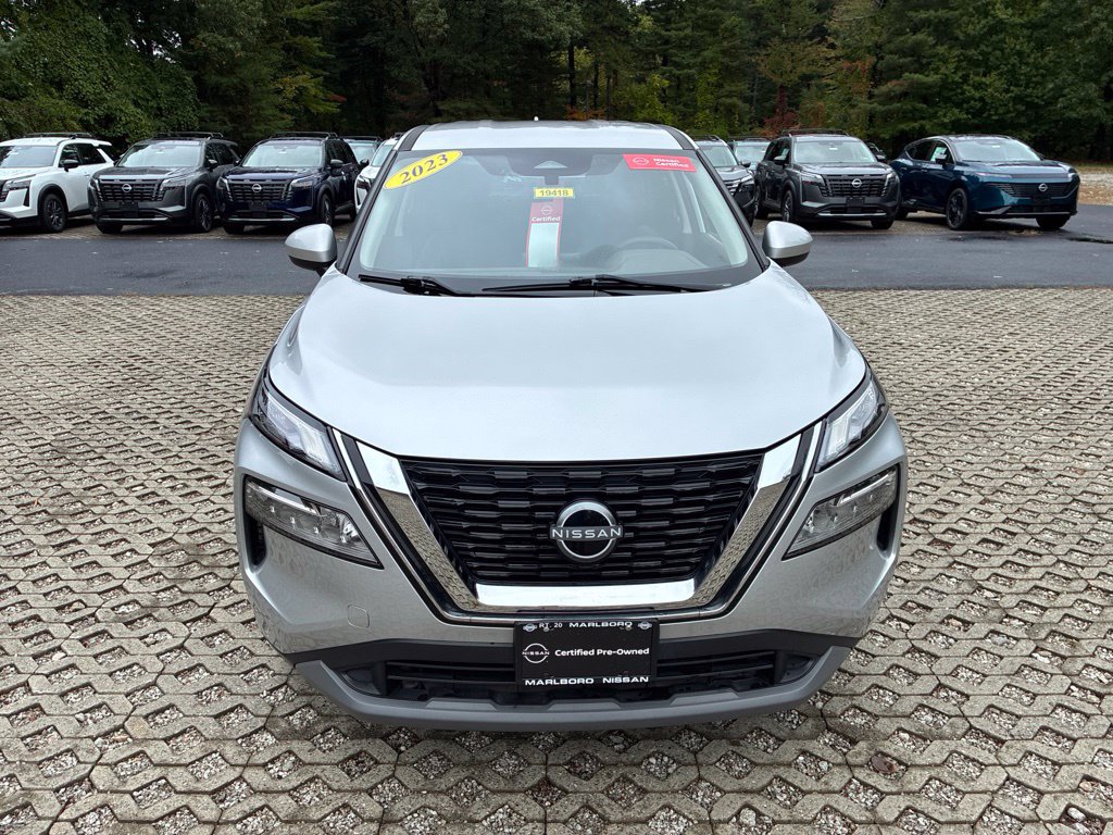 Certified 2023 Nissan Rogue SV AWD/4WD image 2