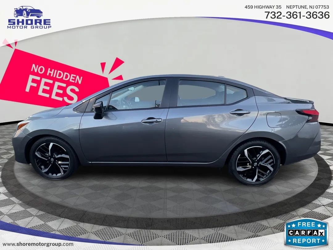 Used 2024 Nissan Versa SR image 10