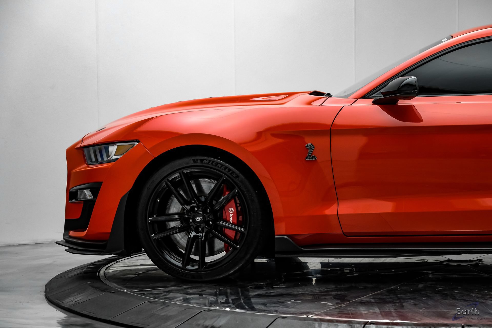 Used 2022 Ford Mustang Shelby GT500 w/ Technology Package RWD image 6