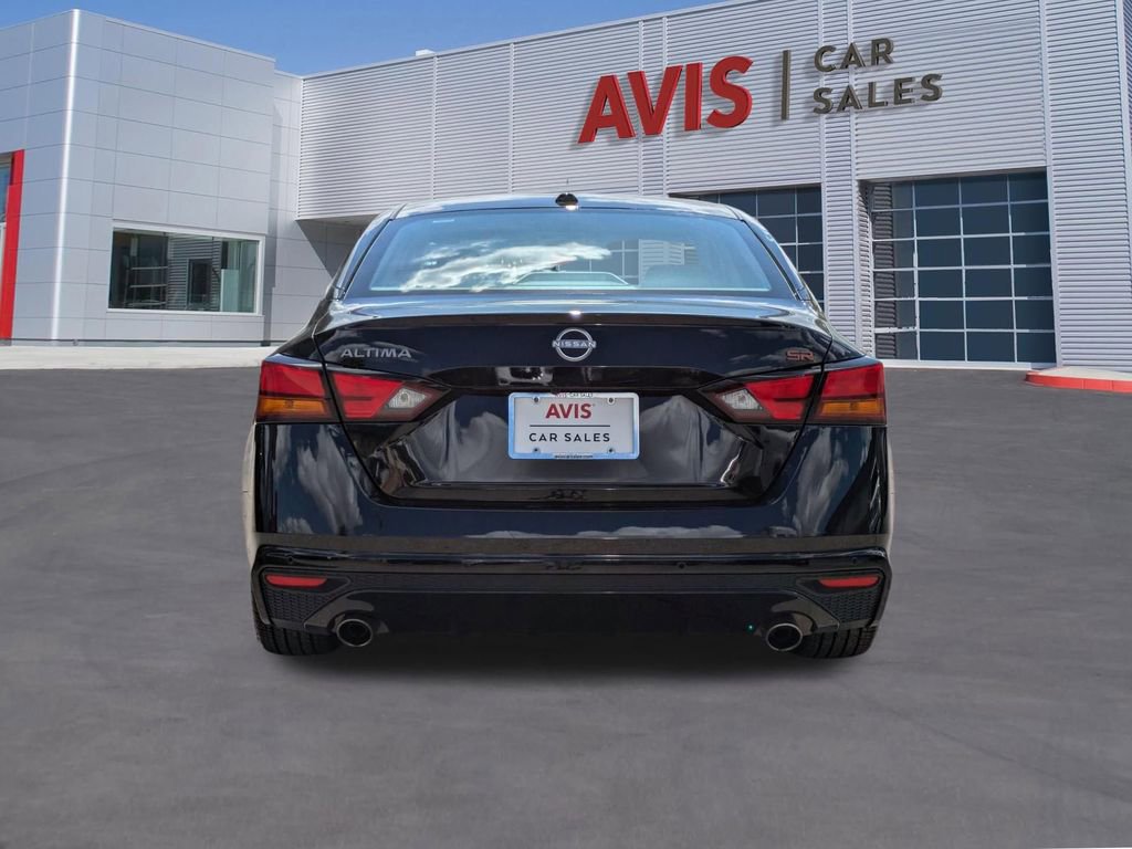 Used 2025 Nissan Altima 2.5 SR image 7