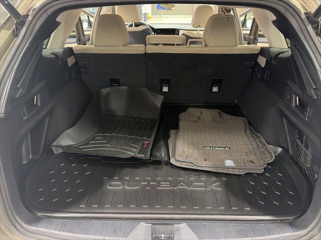 Certified 2023 Subaru Outback Premium image 13