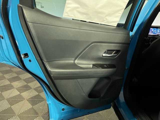 New 2026 Nissan Kicks SR w/ SR Premium Package image 17