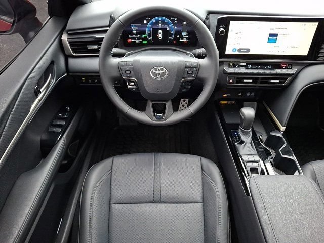 Used 2026 Toyota Camry XSE AWD/4WD image 14