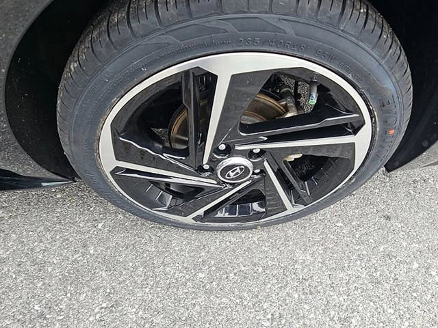Certified 2023 Hyundai Elantra N Line image 11