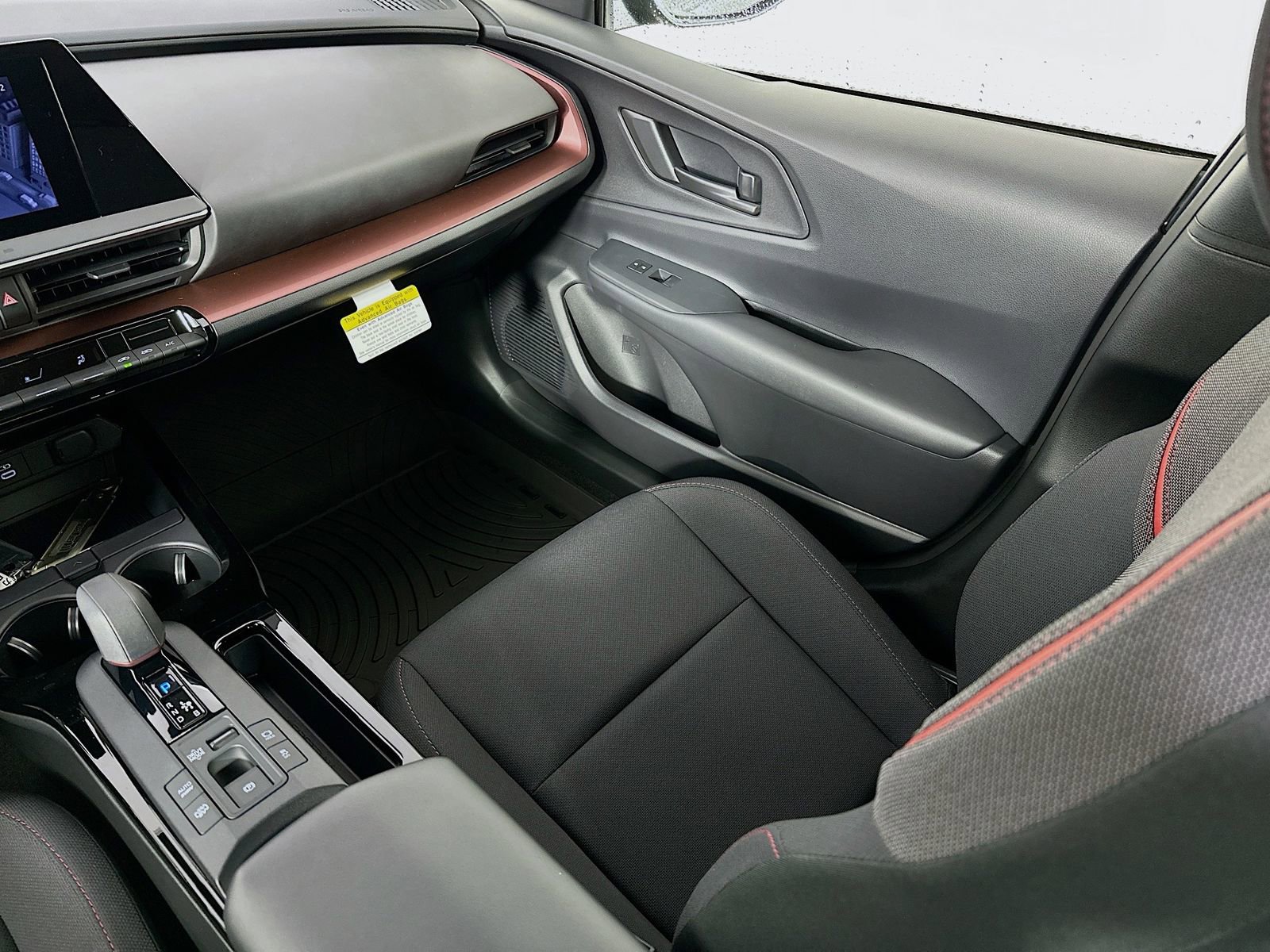 New 2026 Toyota Prius Plug-In Hybrid FWD image 22