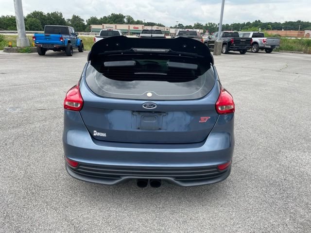 Used 2018 Ford Focus ST FWD image 8
