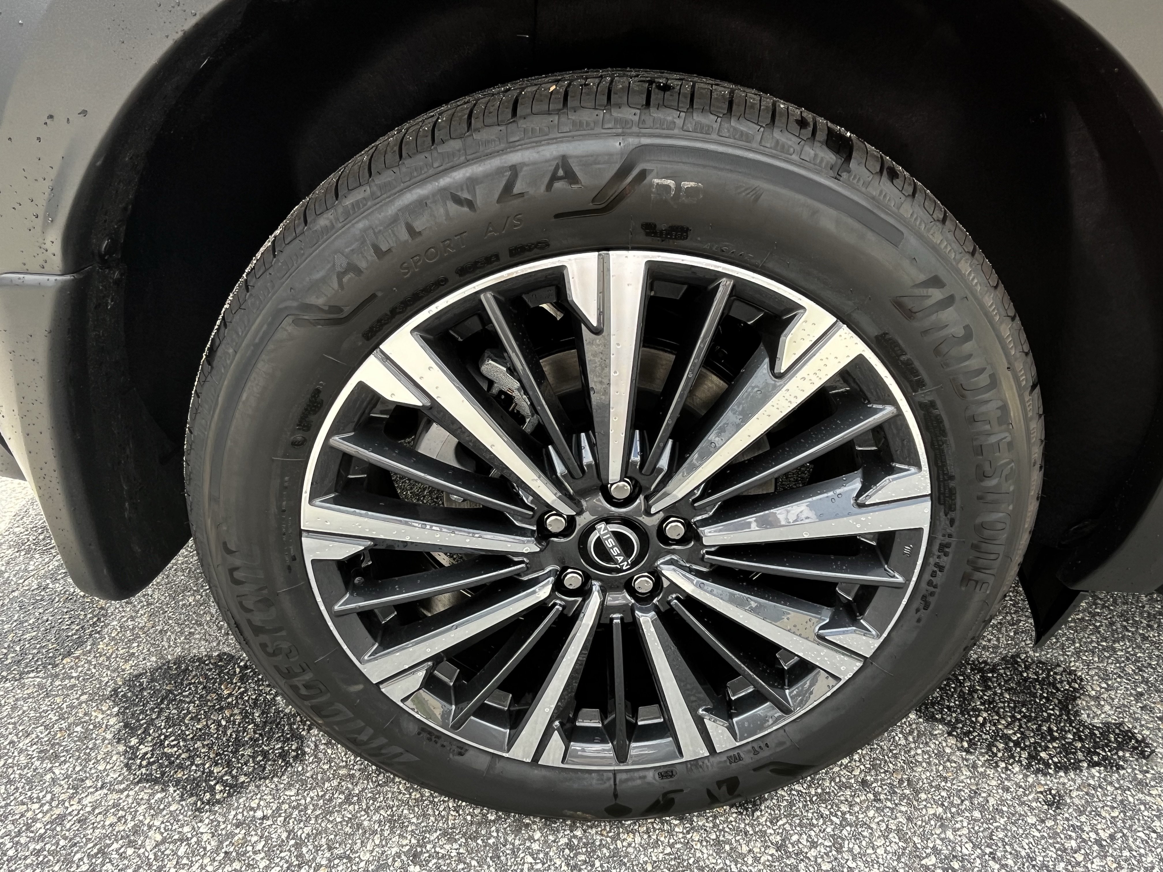 New 2026 Nissan Pathfinder Platinum w/ Accent Package AWD/4WD image 10