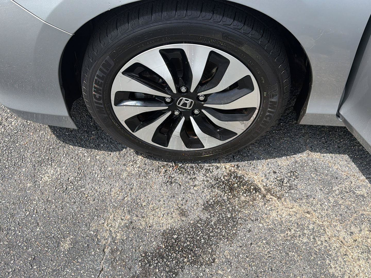 Used 2016 Honda Accord EX image 34
