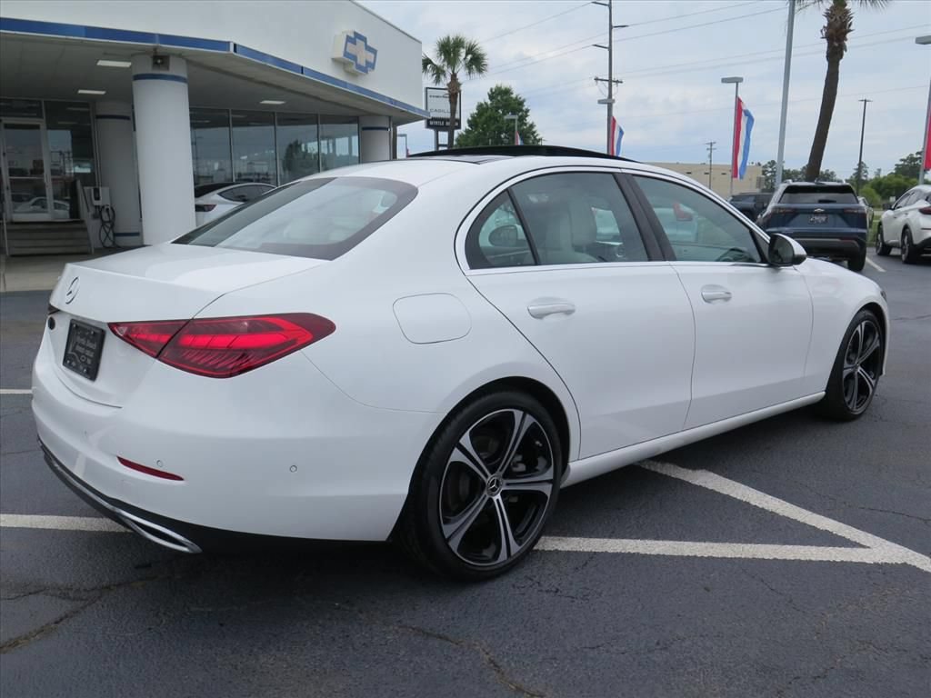 Used 2023 Mercedes-Benz C 300 Sedan image 3