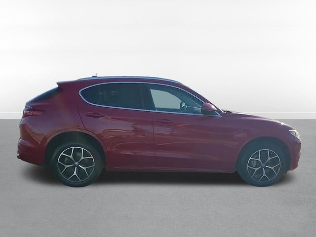 Used 2020 Alfa Romeo Stelvio Ti image 4