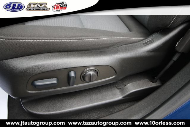 Used 2023 Chevrolet Blazer LT FWD image 12