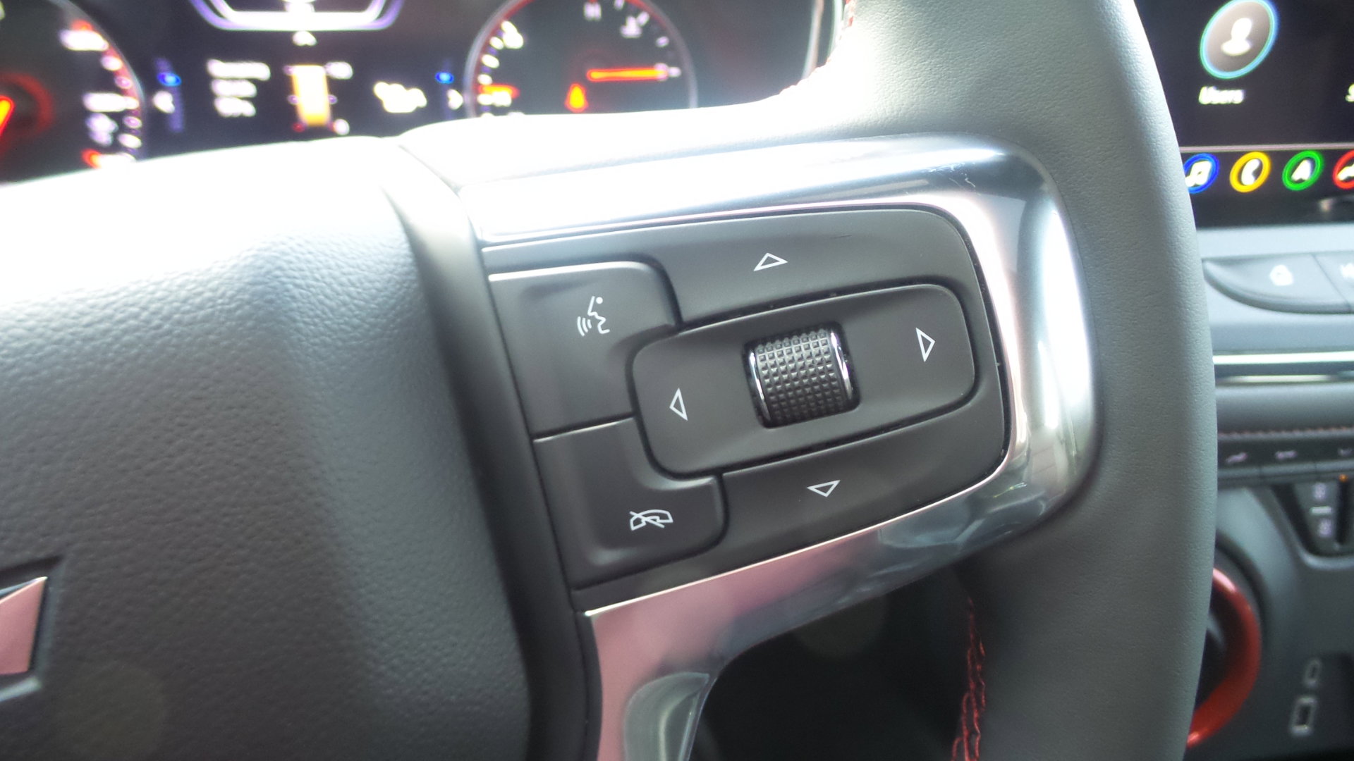 Used 2023 Chevrolet Blazer RS image 16