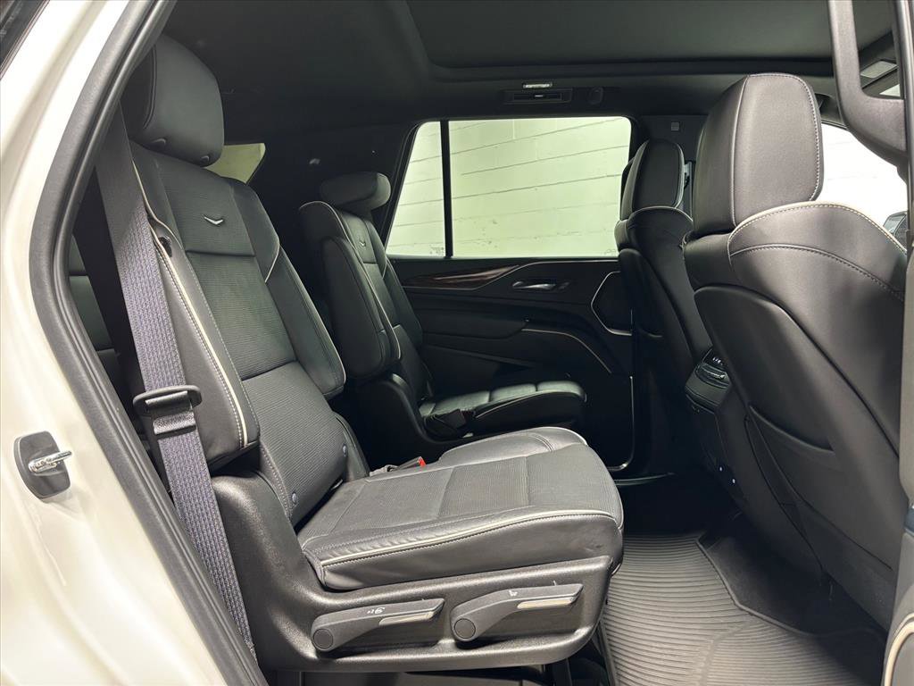 Used 2021 Cadillac Escalade Premium Luxury w/ Driver Assist Tech Package image 39