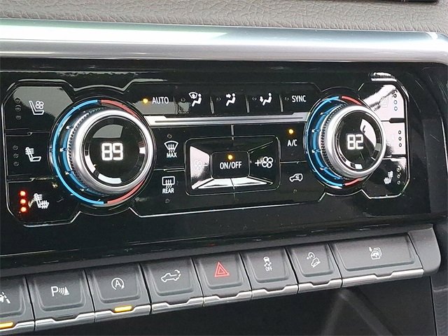 Used 2022 GMC Sierra 1500 Denali w/ Denali Reserve Package image 16