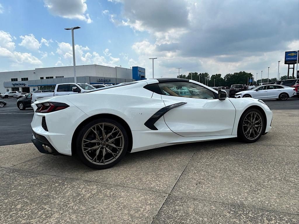 Used 2024 Chevrolet Corvette Stingray Premium Cpe w/ 3LT image 5