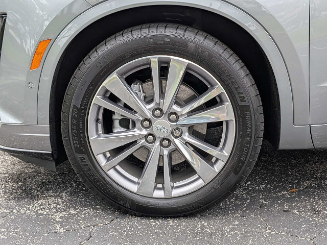 Certified 2024 Cadillac XT6 Premium Luxury w/ Technology Package FWD image 11