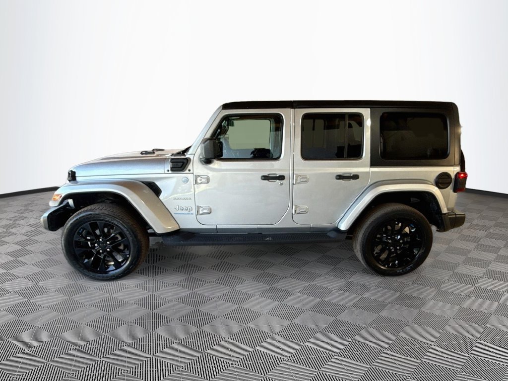 Certified 2023 Jeep Wrangler Unlimited Sahara AWD/4WD image 9