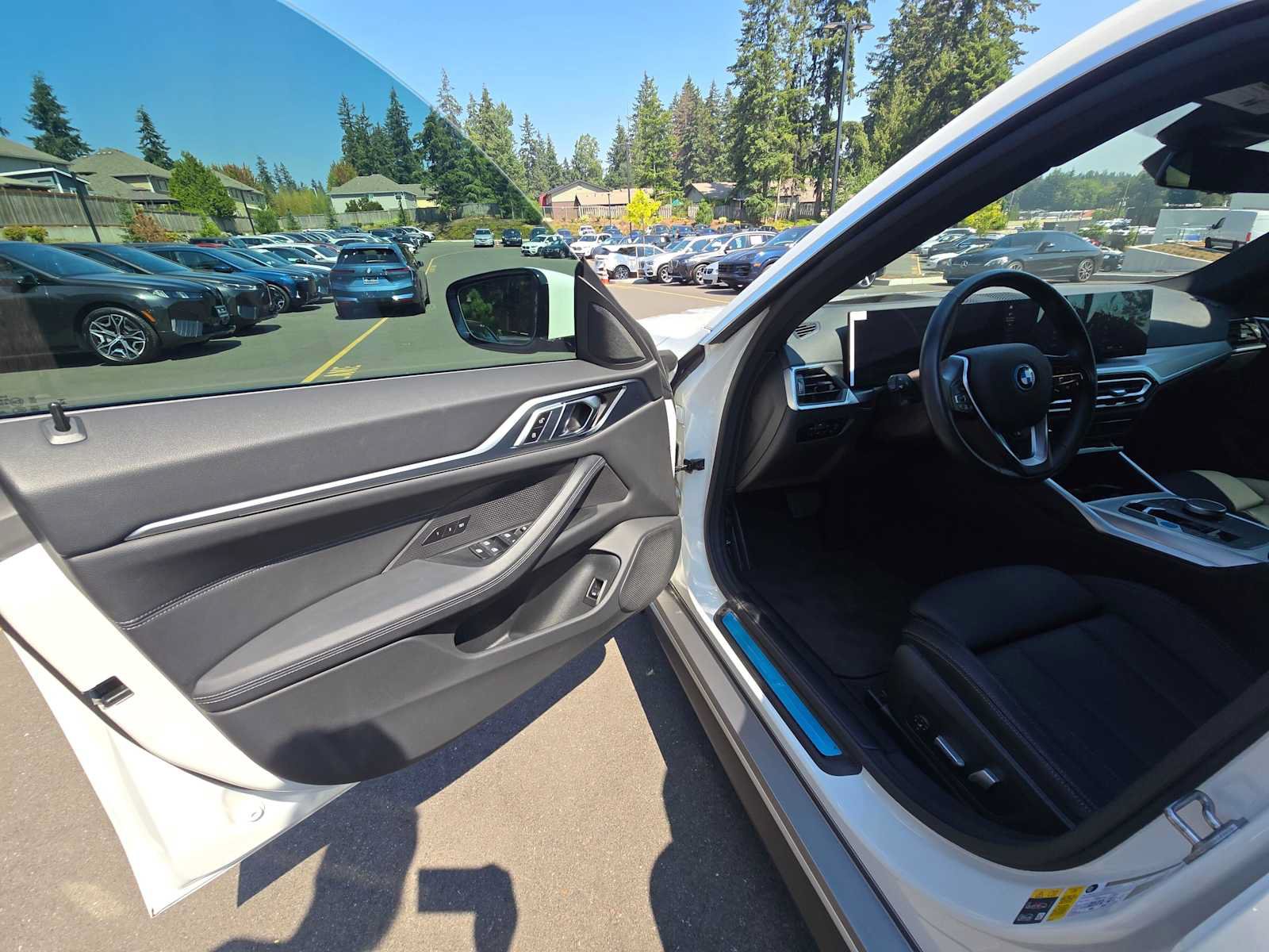 Used 2023 BMW i4 eDrive40 RWD image 20