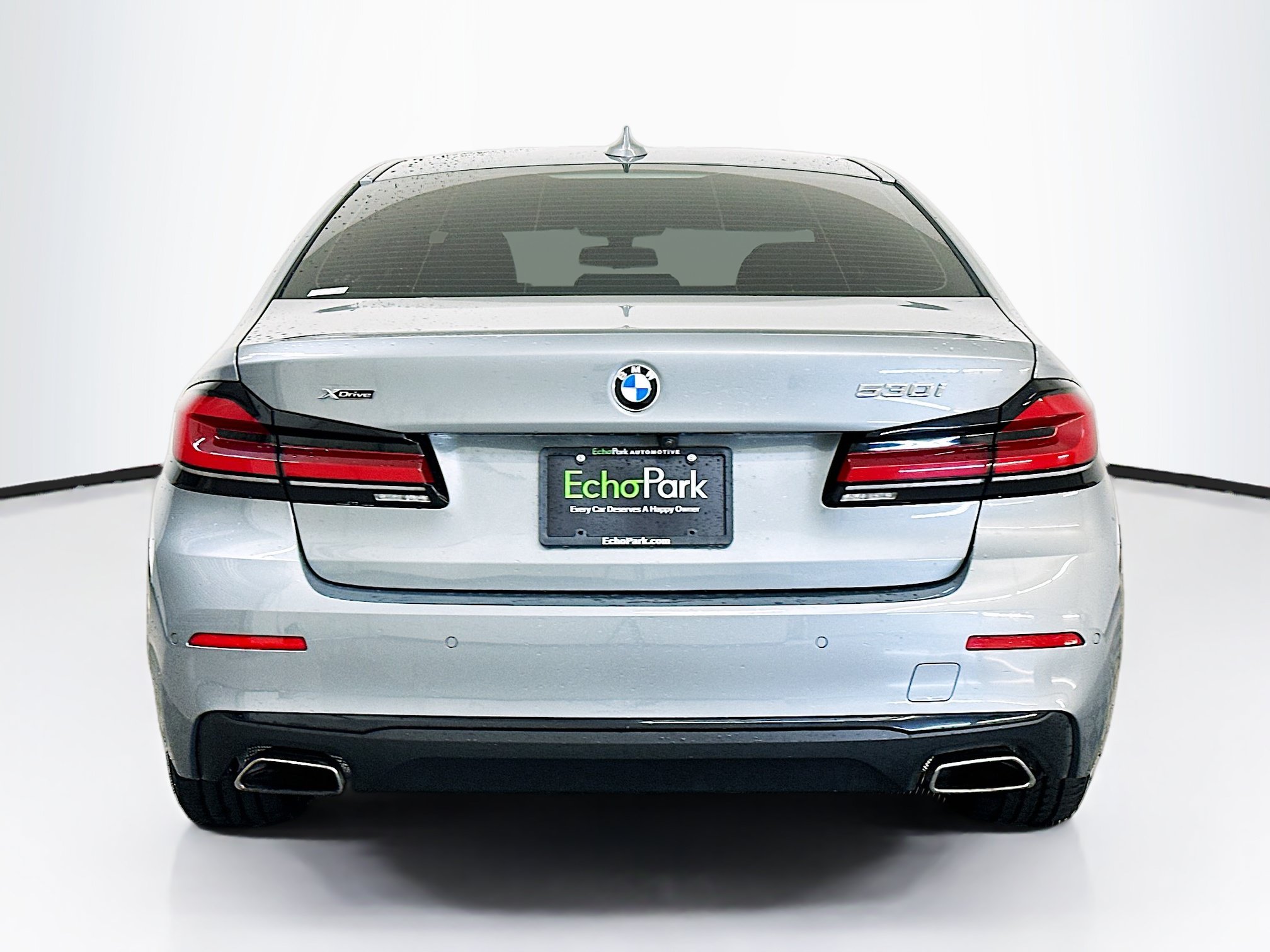 Used 2023 BMW 530i xDrive w/ Premium Package AWD/4WD image 7