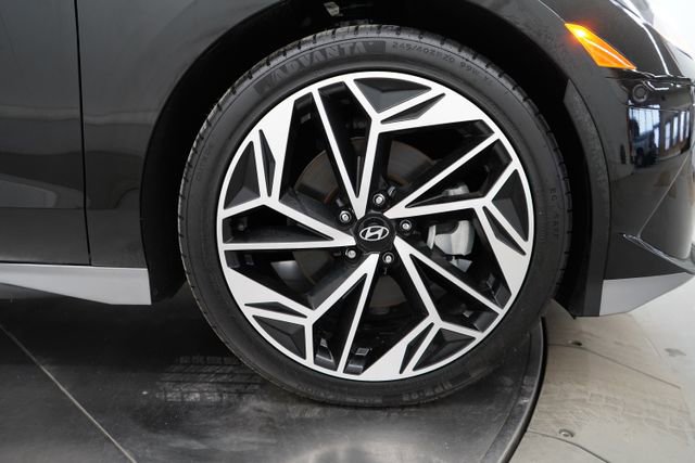 Used 2024 Hyundai Ioniq 6 Limited image 88