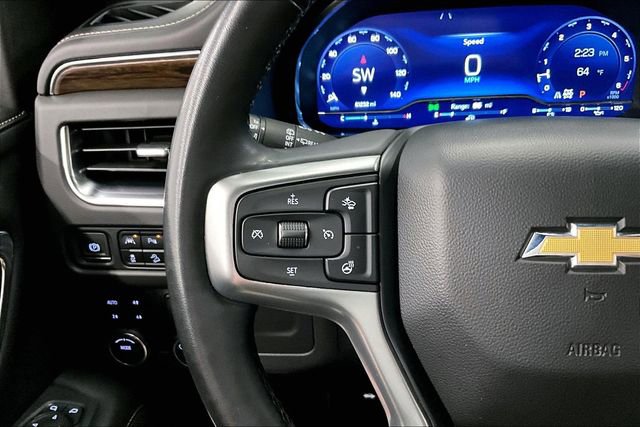 Used 2023 Chevrolet Suburban Premier AWD/4WD image 27