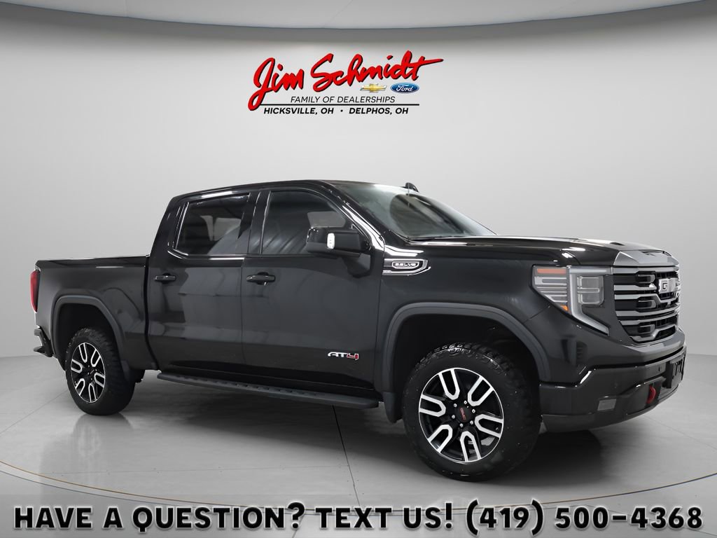 Used 2022 GMC Sierra 1500 AT4 w/ AT4 Premium Package image 1