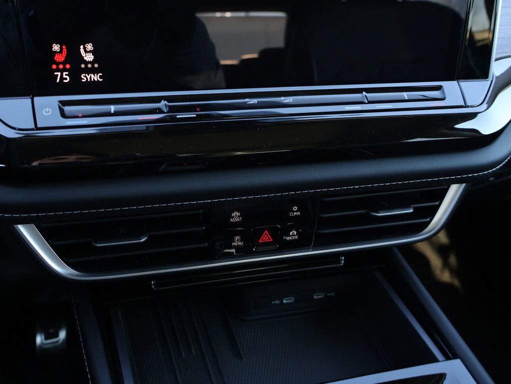 New 2026 Volkswagen Atlas SEL Premium R-Line image 31