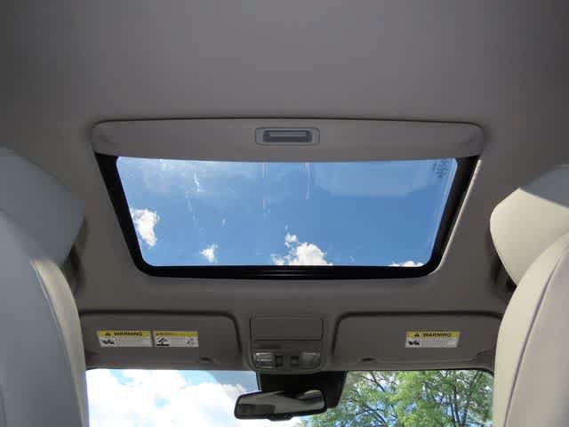 Used 2021 Honda CR-V Touring image 25