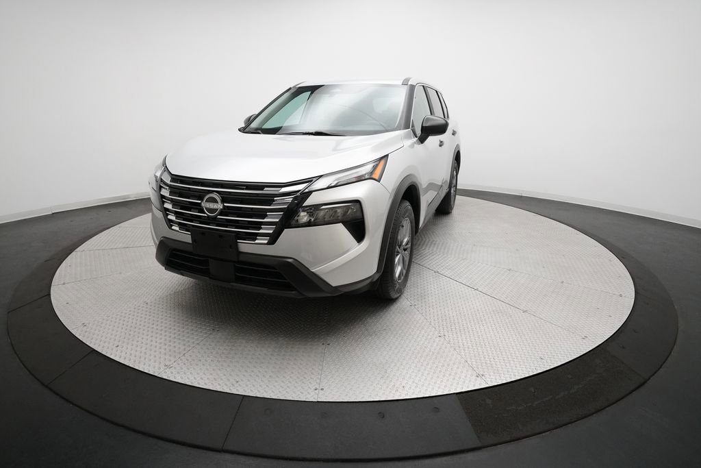 Certified 2024 Nissan Rogue S image 12