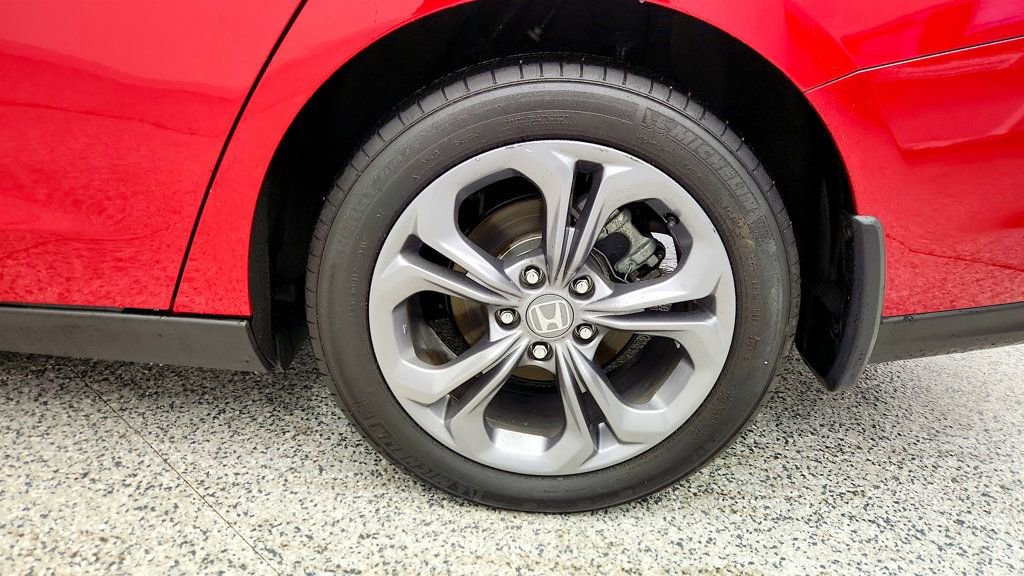 Used 2024 Honda Accord EX image 9