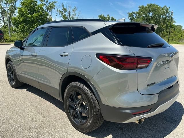 Used 2024 Chevrolet Blazer LT w/ Convenience Package FWD image 4