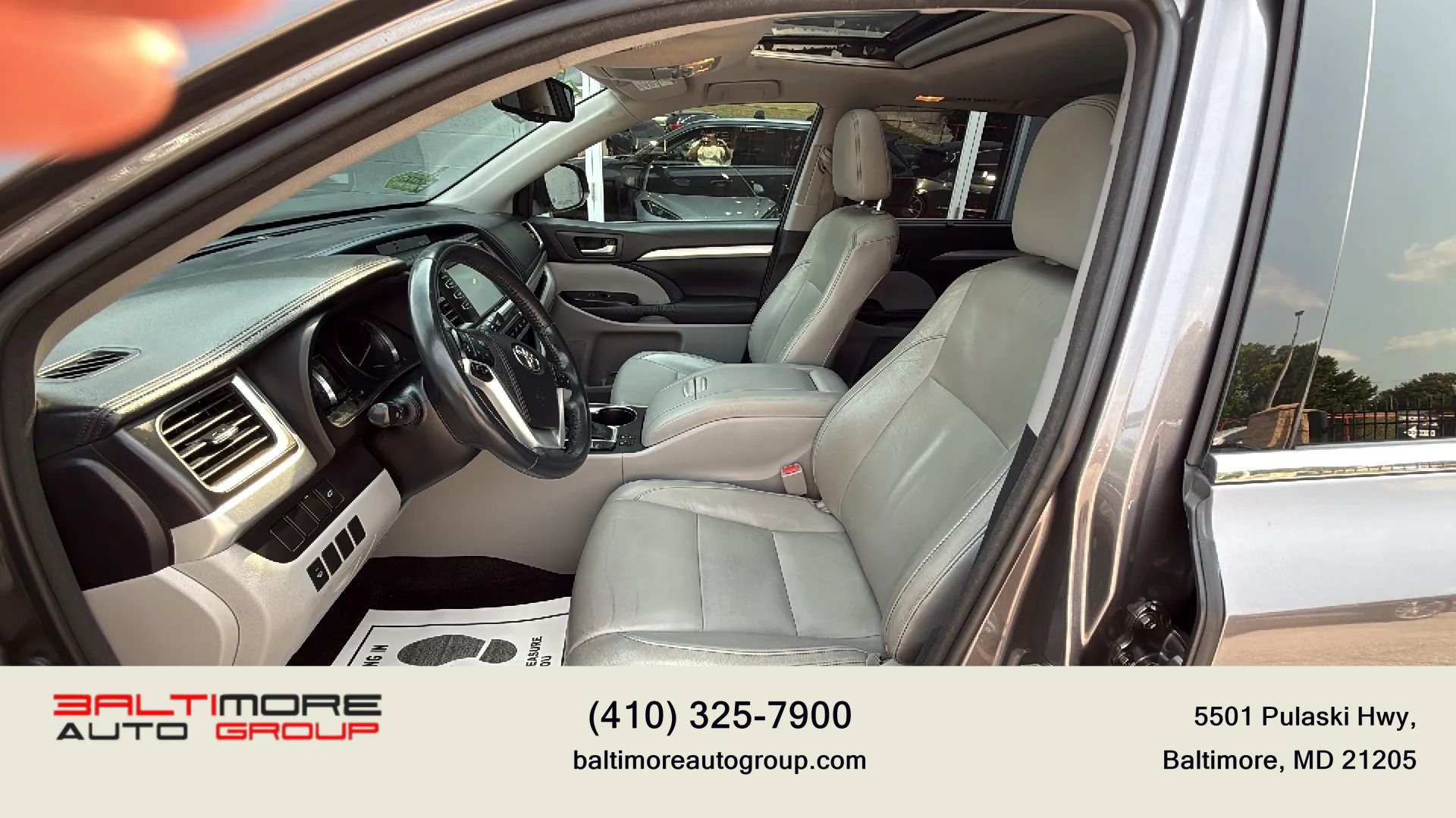 Used 2015 Toyota Highlander XLE AWD/4WD image 9
