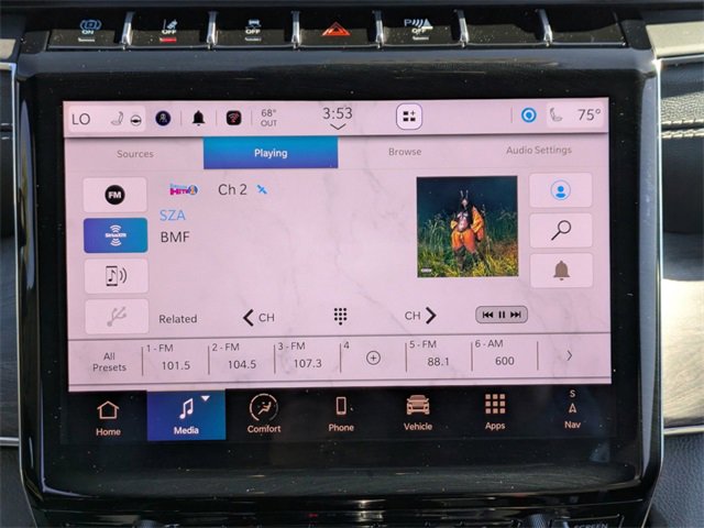 New 2025 Jeep Grand Cherokee Overland w/ Trailer Tow Package image 16