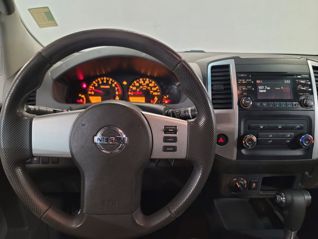 Used 2013 Nissan Xterra S image 11