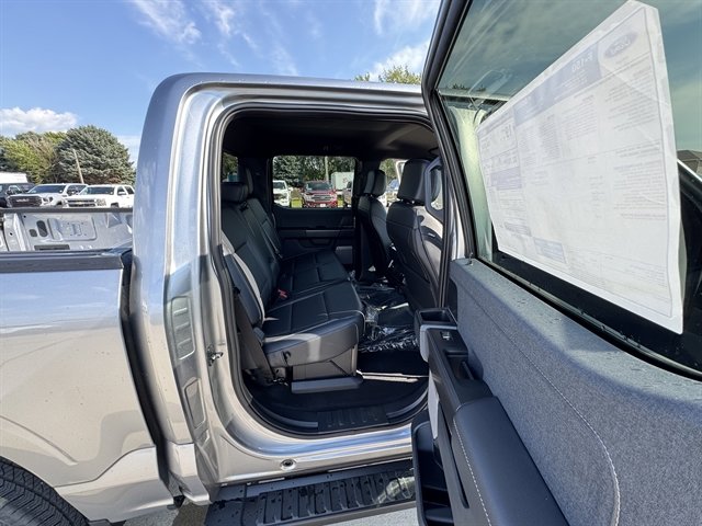 New 2025 Ford F150 Lariat w/ Equipment Group 501A Mid image 28