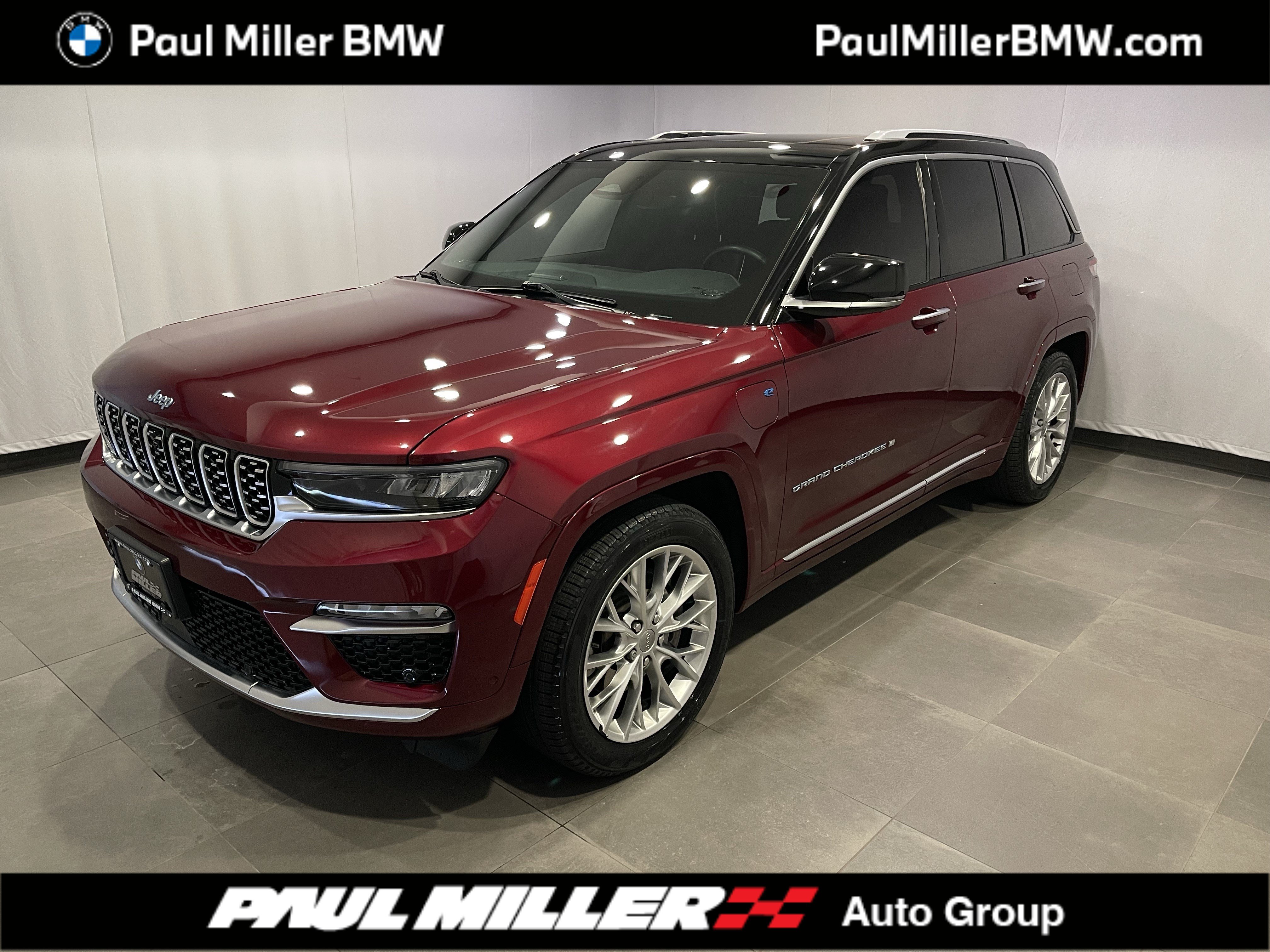 Used 2023 Jeep Grand Cherokee Summit w/ Luxury Tech Group V