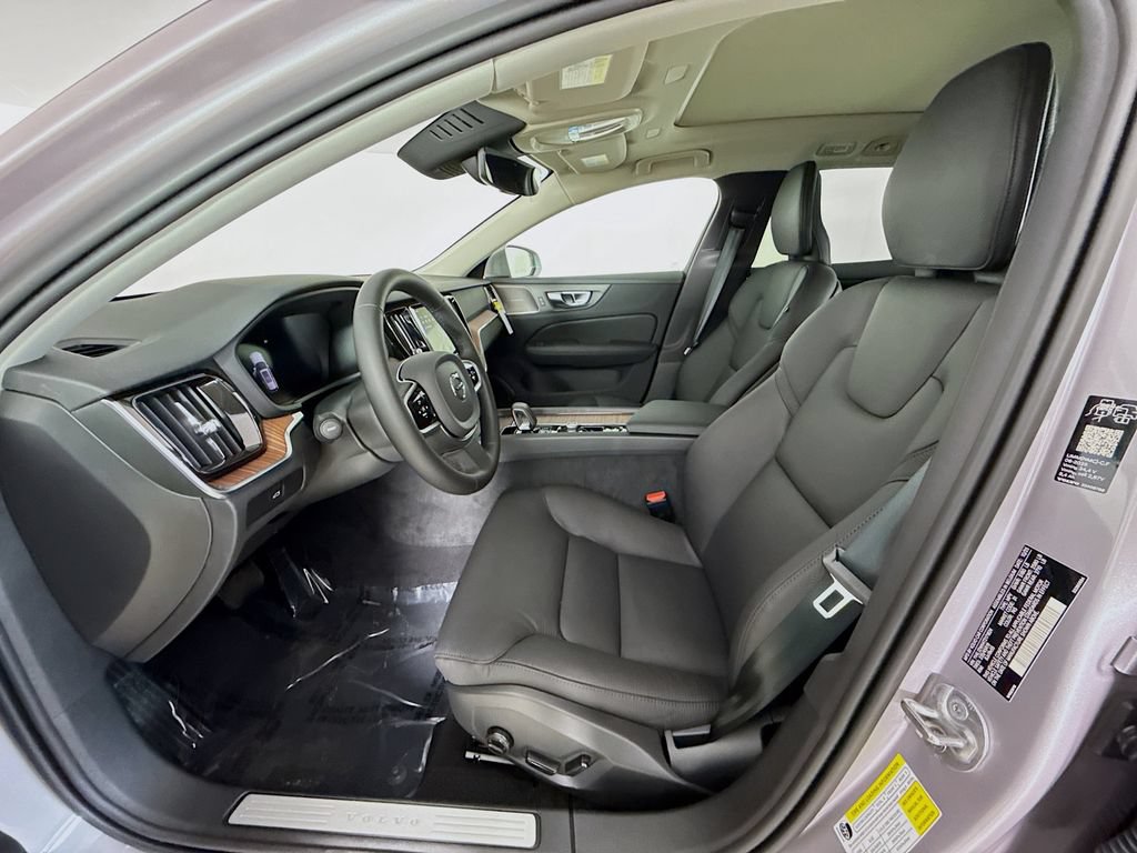 New 2026 Volvo V60 B5 Cross Country Plus w/ Climate Package AWD/4WD image 22