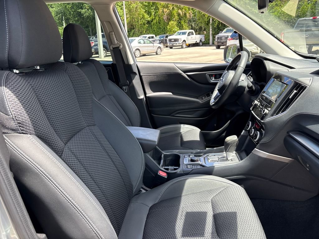 Used 2023 Subaru Forester Premium AWD/4WD image 23