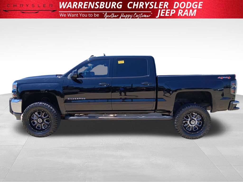 Used 2017 Chevrolet Silverado 1500 LT w/ All Star Edition AWD/4WD image 7