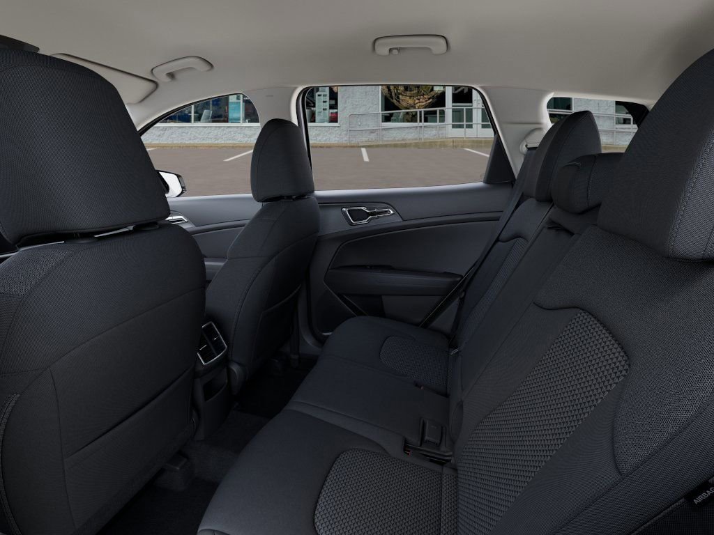 New 2026 Kia Sportage LX image 18