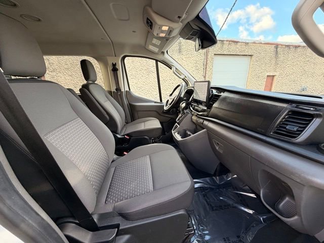 Used 2023 Ford Transit 350 XLT image 24