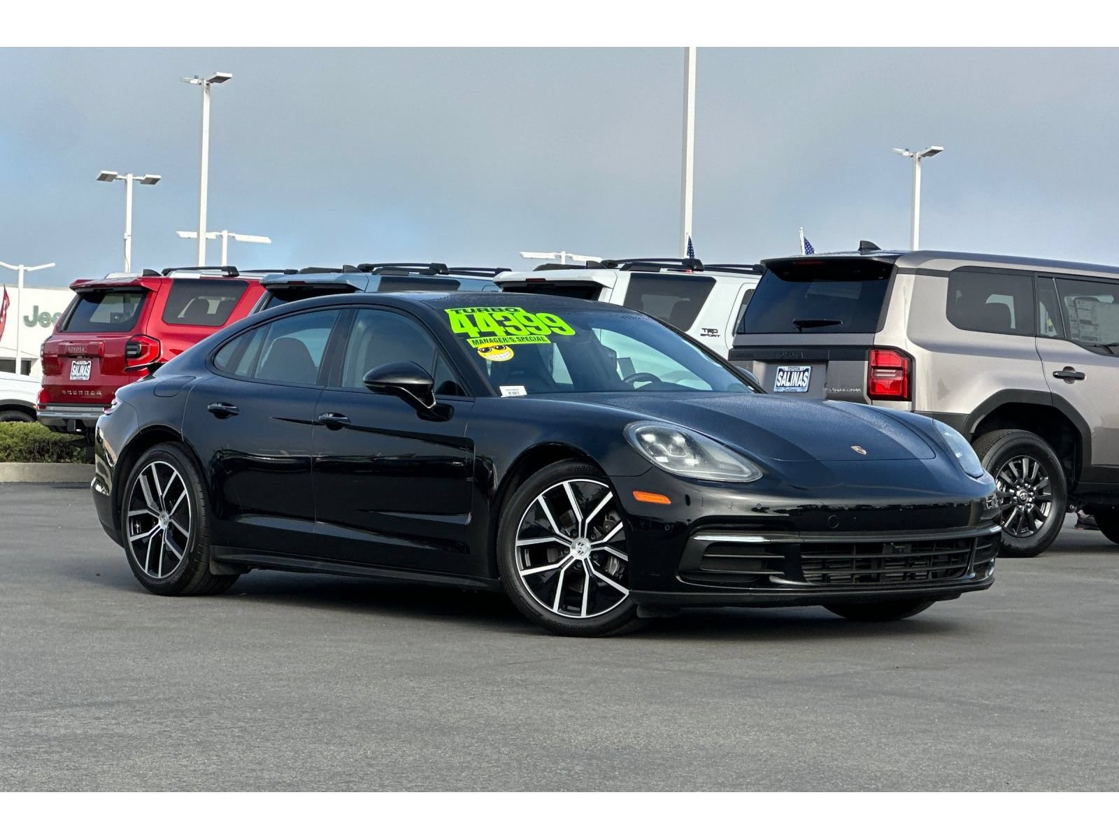 Used 2019 Porsche Panamera 4 AWD/4WD image 2